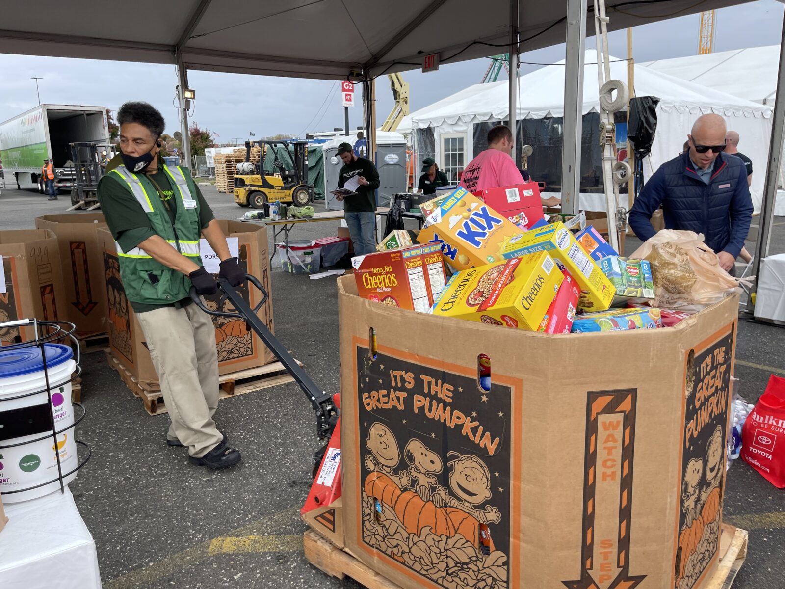 Camp Out For Hunger Philabundance